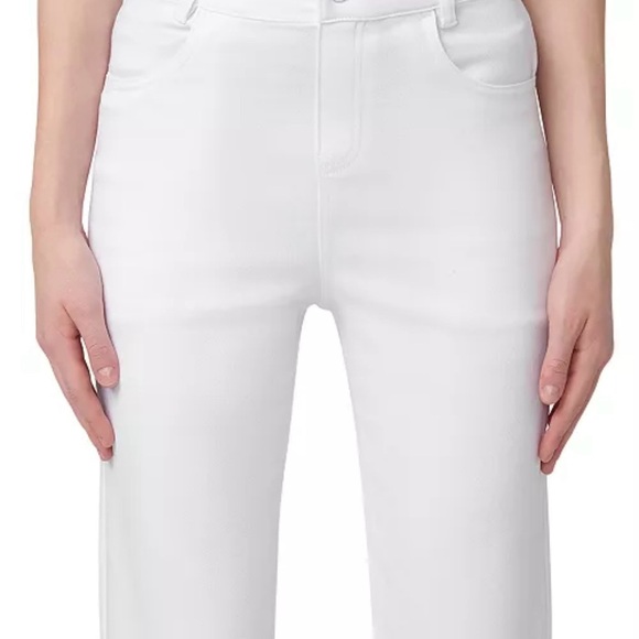 NWT Hue
Women's Ruffled-Hem Denim Skimmer Leggings Medium - Picture 4 of 8